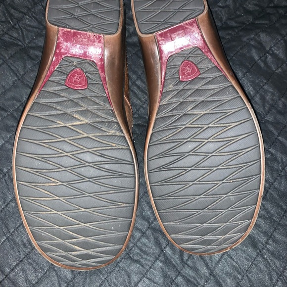 Ariat clogs - Picture 3 of 5